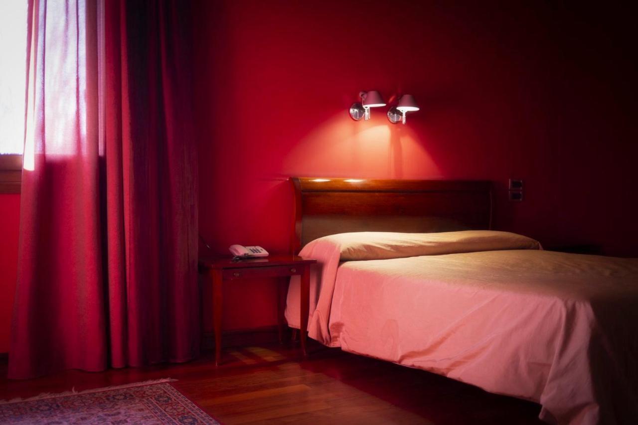 Hotel Due Platani Cornedo Vicentino Екстер'єр фото